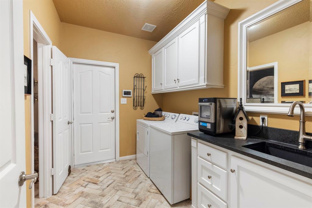 3903 Rayford Road, Spring, Texas image 24