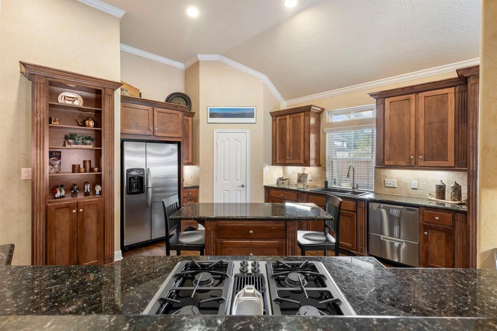 3903 Rayford Road, Spring, Texas image 12