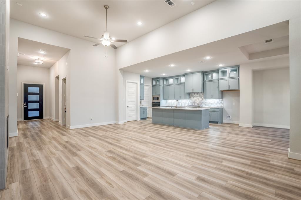 286 Marsh Wren Way, Magnolia, Texas image 16