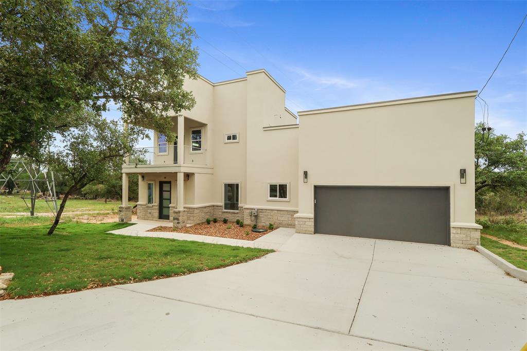 301 Knights Row