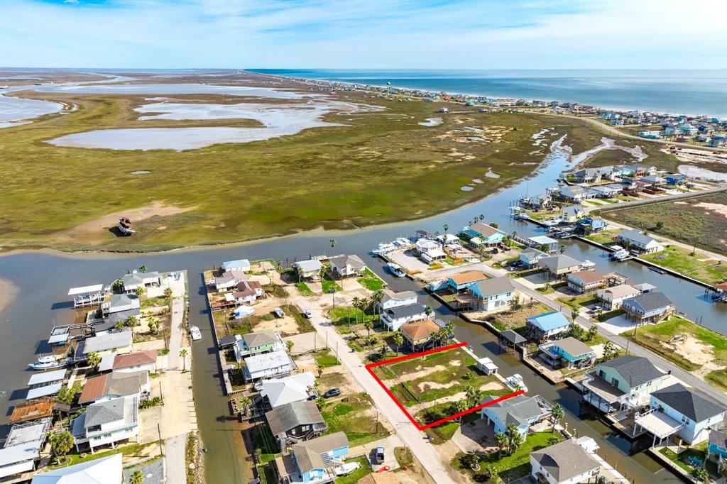 402 Shark Lane, Surfside Beach, Texas image 5