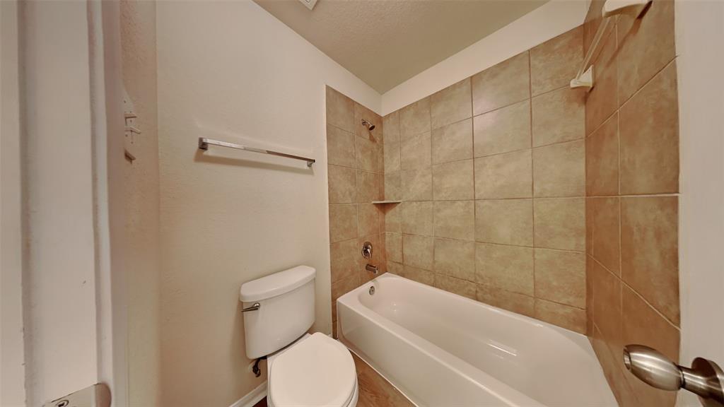 2703 Tucker Creek Drive, Fresno, Texas image 19