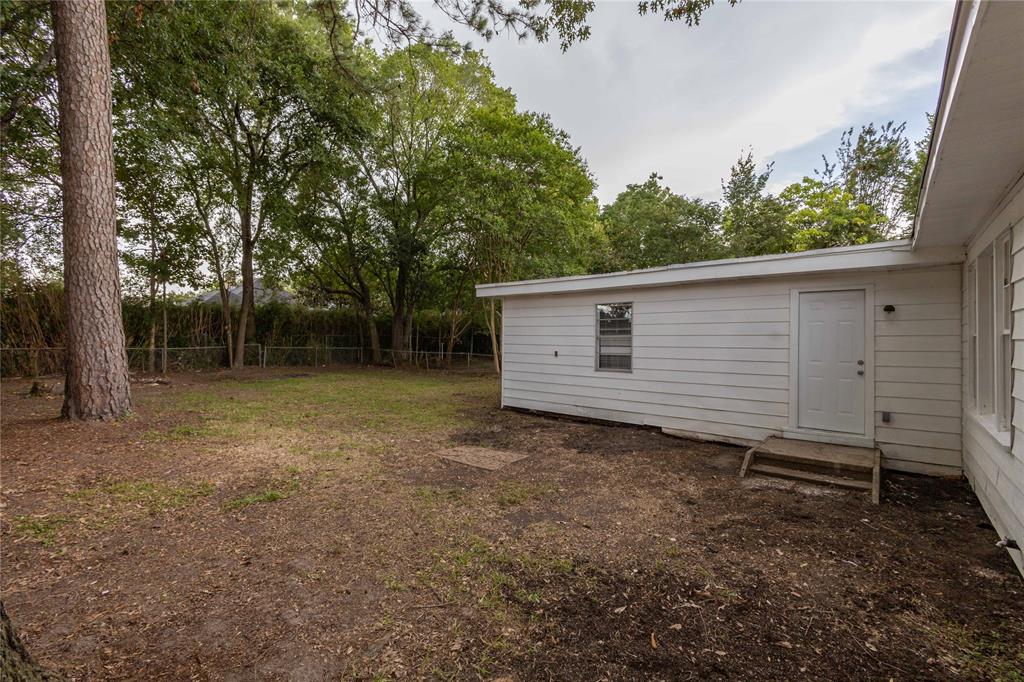 2705 W Lucas Drive, Beaumont, Texas image 22