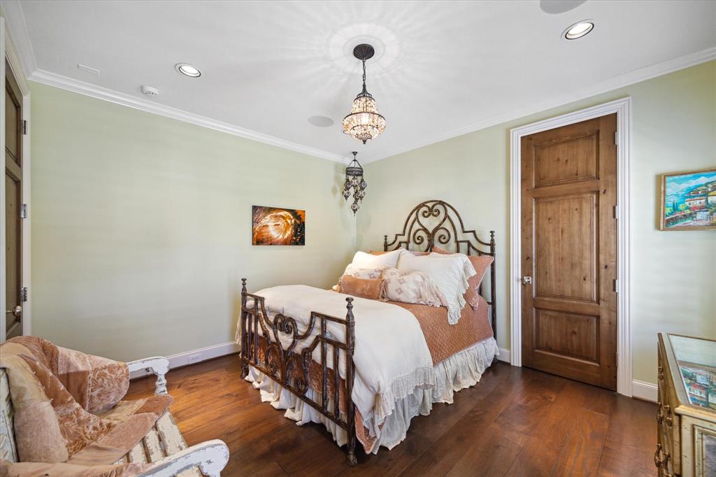 1103 Vista Creek Drive, Sugar Land, Texas image 25