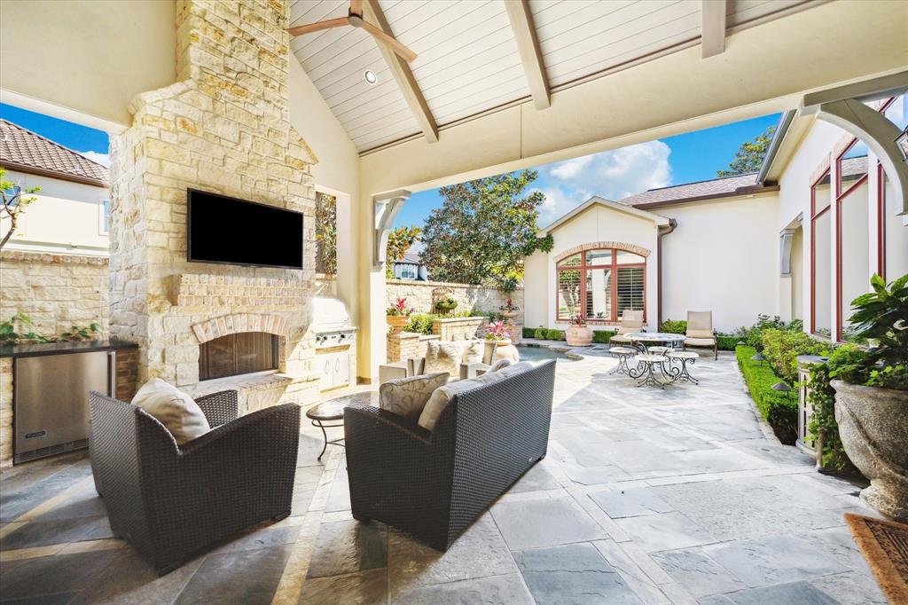 1103 Vista Creek Drive, Sugar Land, Texas image 29