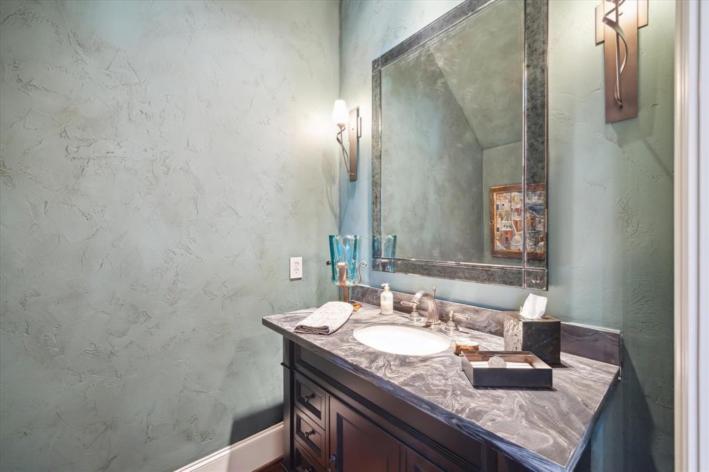 1103 Vista Creek Drive, Sugar Land, Texas image 14