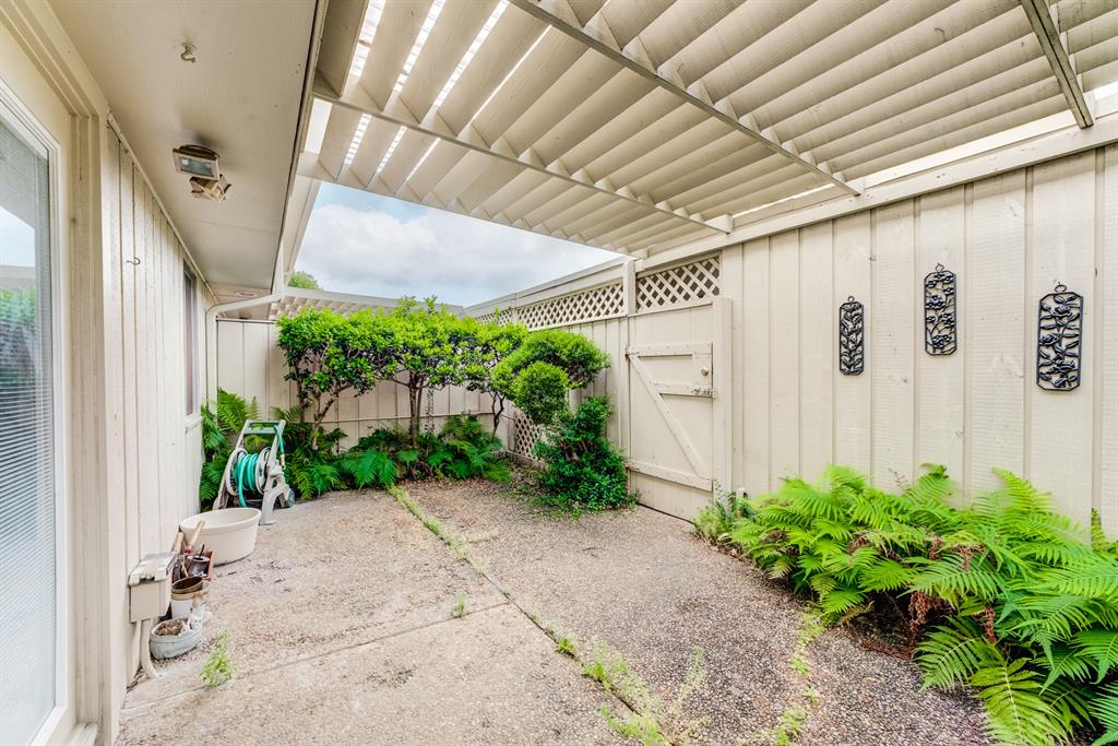 6432 Burgoyne Road #110, Houston, Texas image 30