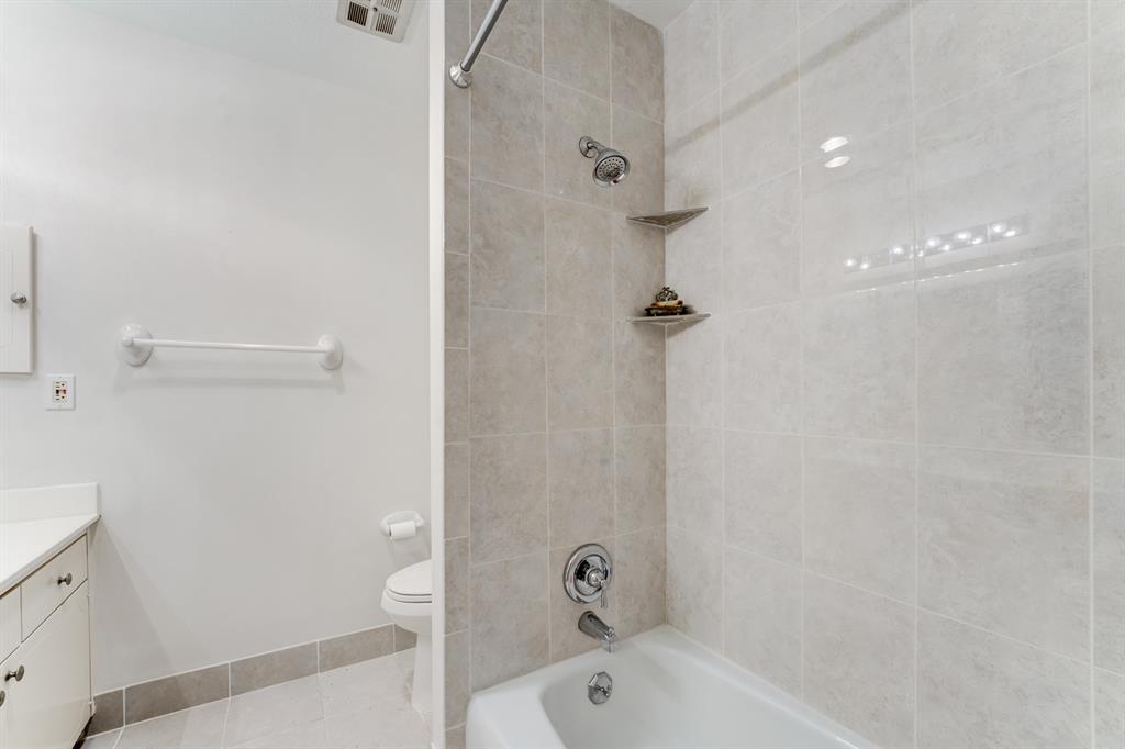6432 Burgoyne Road #110, Houston, Texas image 27