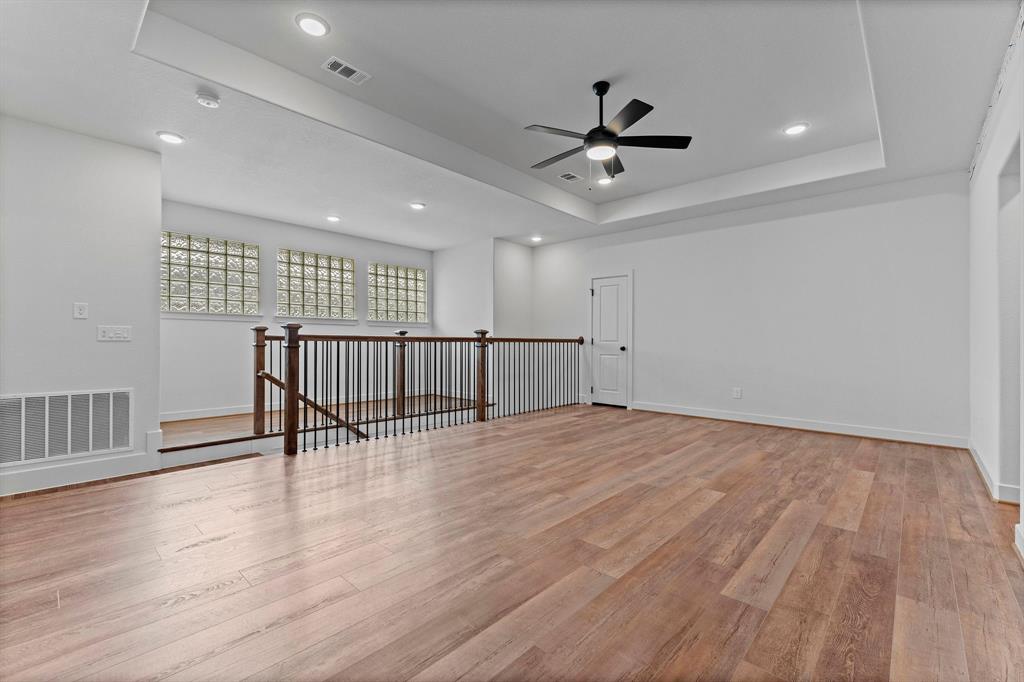 95 Perennial Canyon Drive, The Woodlands, Texas image 35