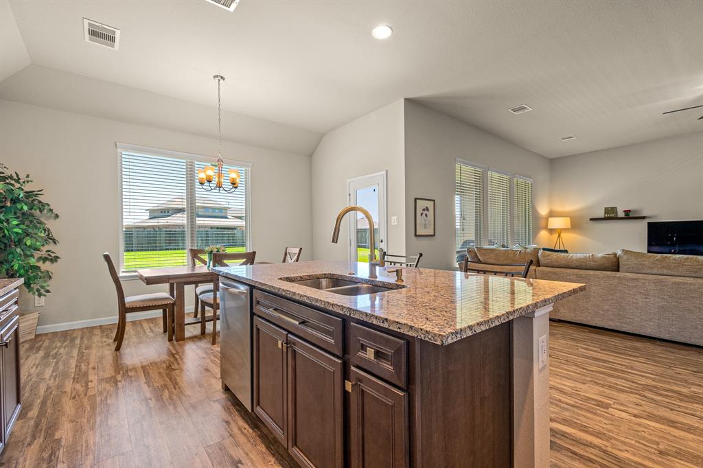 3824 Sparrow Falls Lane Ln, Spring, Texas image 21
