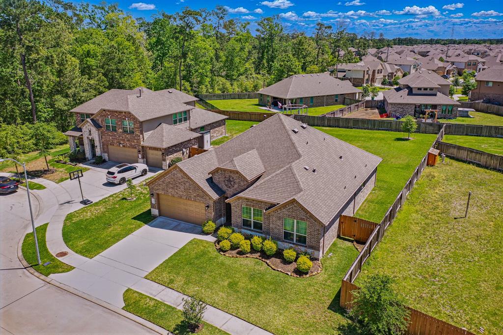 3824 Sparrow Falls Lane Ln, Spring, Texas image 4