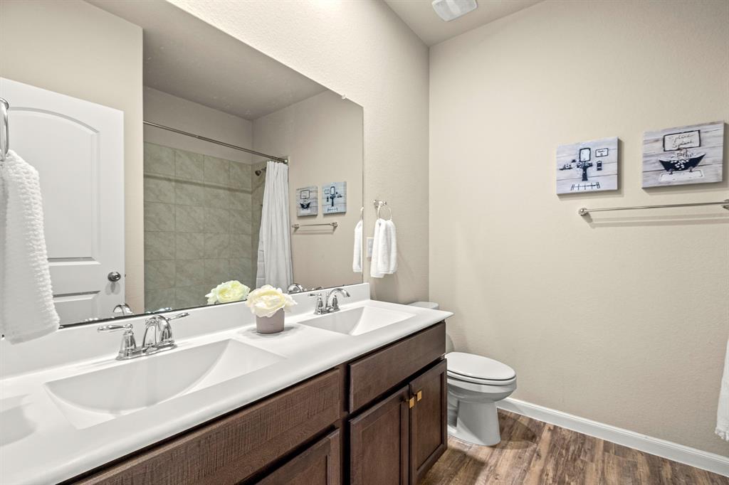 3824 Sparrow Falls Lane Ln, Spring, Texas image 35
