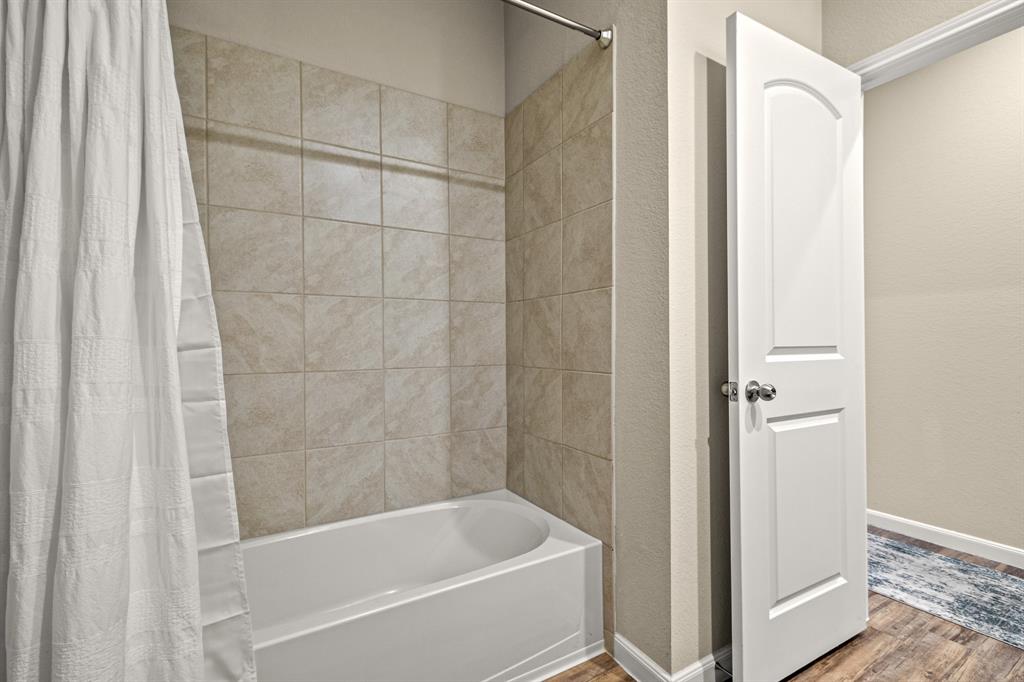 3824 Sparrow Falls Lane Ln, Spring, Texas image 34