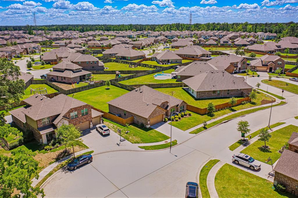 3824 Sparrow Falls Lane Ln, Spring, Texas image 7