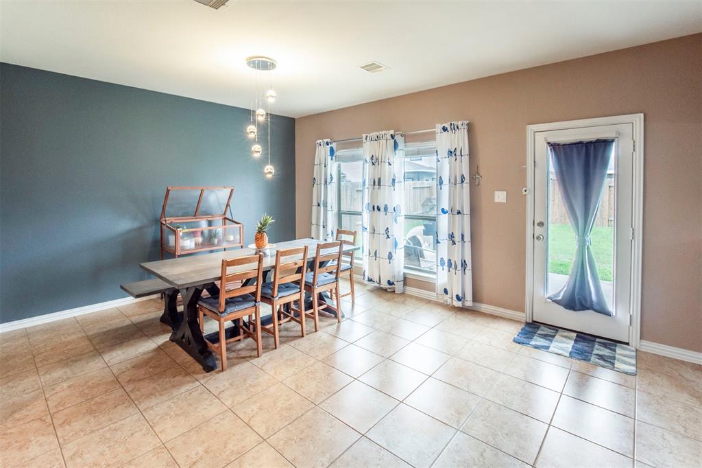 9915 Blissfull Valley Lane, Tomball, Texas image 7