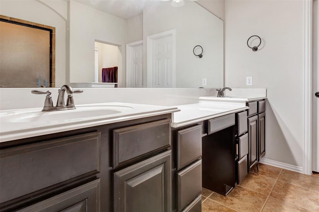 8106 Yarrow Drive, Cypress, Texas image 19