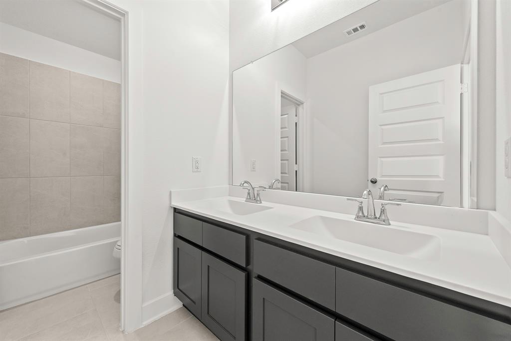 16734 Williams Gully Trail, Humble, Texas image 15