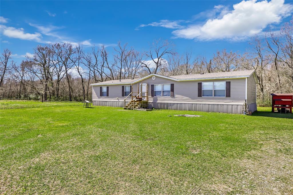 1031 County Road 1660, Liberty, Texas image 3