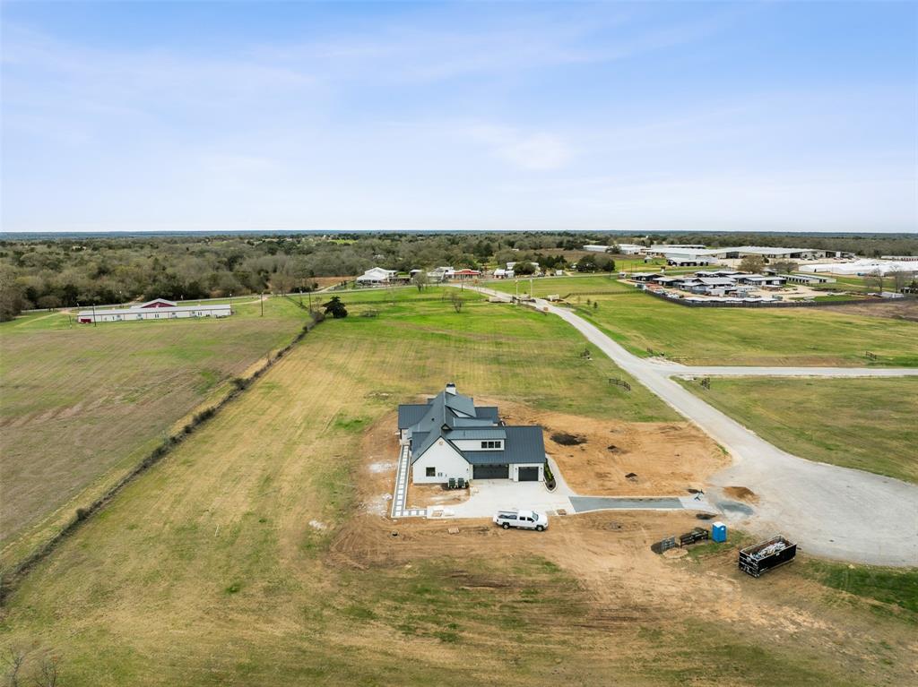 106 Astoria Avenue, Round Top, Texas image 8