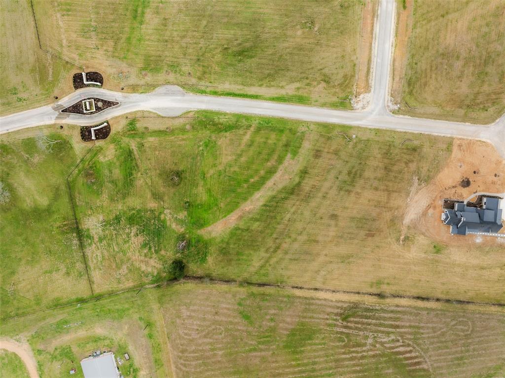 106 Astoria Avenue, Round Top, Texas image 6