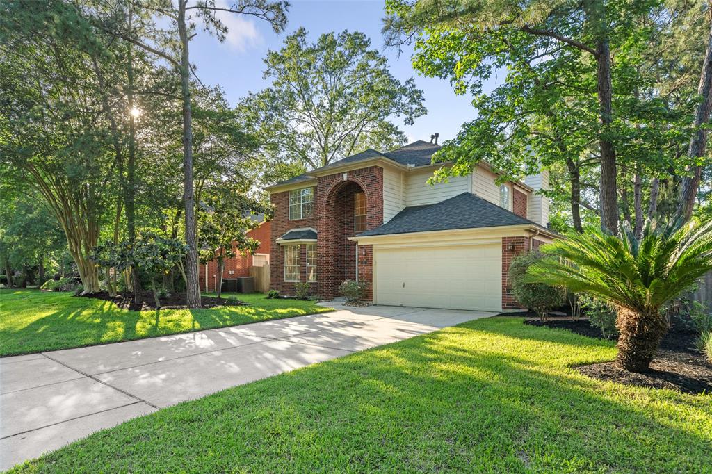 23 W Stony End Place, The Woodlands, Texas image 2