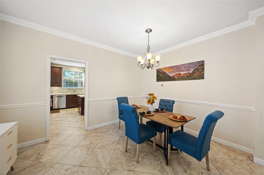 23 W Stony End Place, The Woodlands, Texas image 12