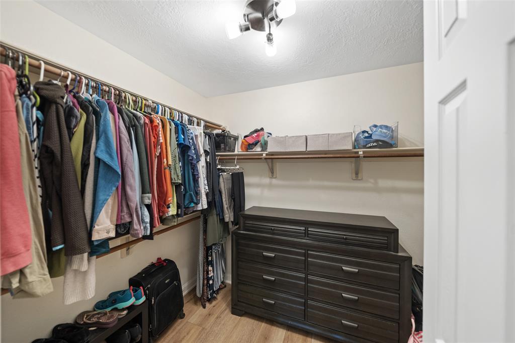23 W Stony End Place, The Woodlands, Texas image 26