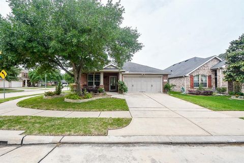 Single Family Residence in Houston TX 4003 Renwood Forest.jpg