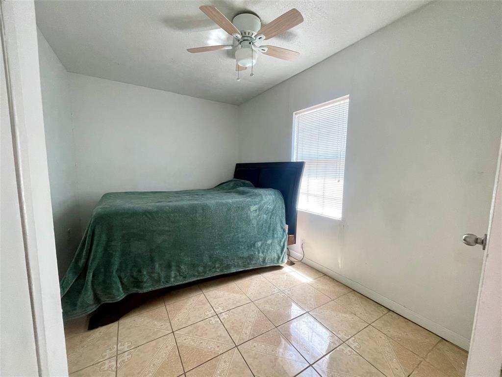214 N 2nd Street, La Porte, Texas image 14