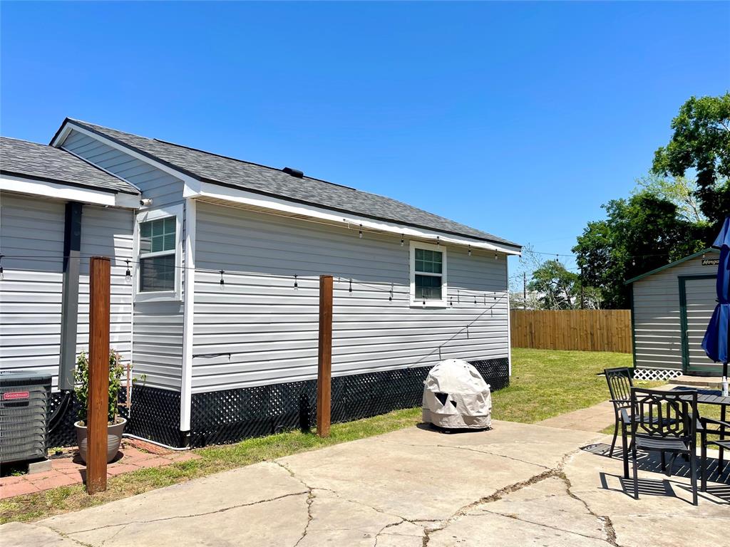 214 N 2nd Street, La Porte, Texas image 23