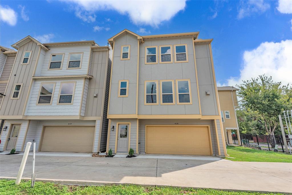 4135 Dupont Street, Houston, Texas image 1
