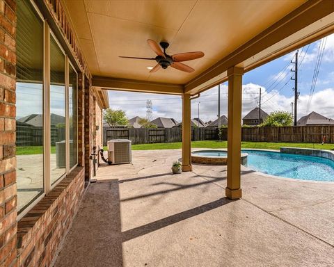 A home in Pearland