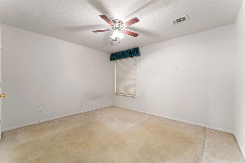 1245 Deer Ridge Drive, League City, Texas image 27