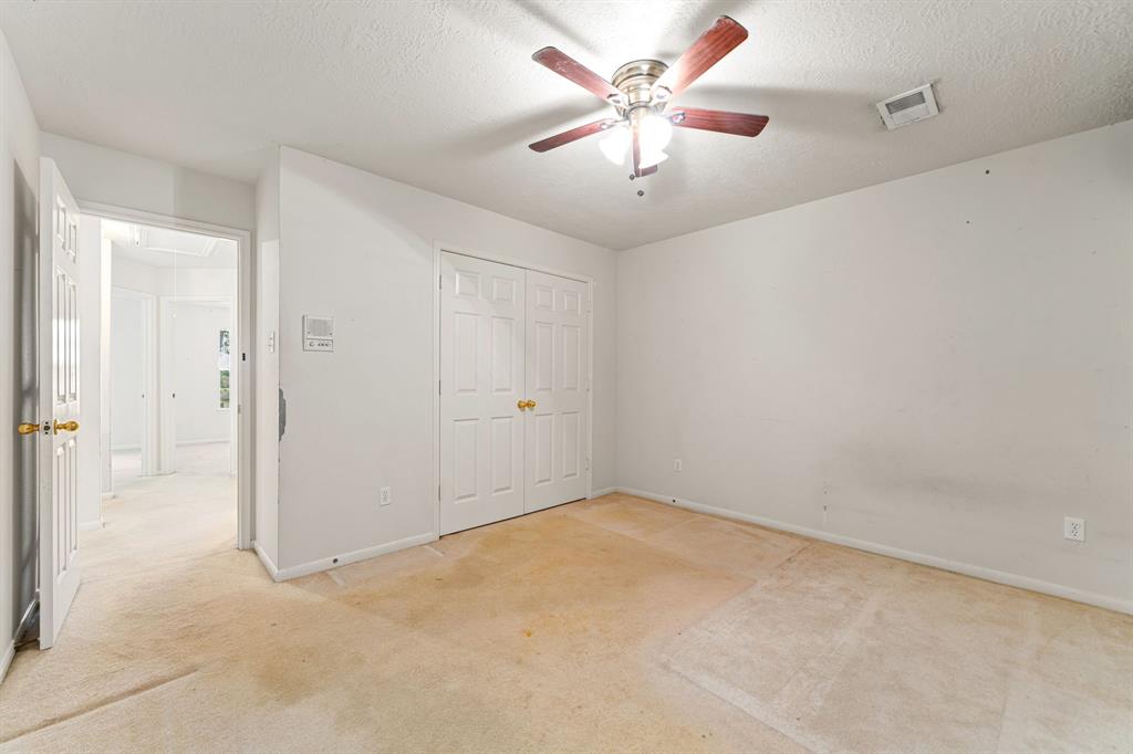1245 Deer Ridge Drive, League City, Texas image 28
