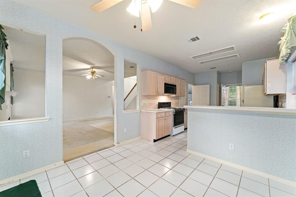 1245 Deer Ridge Drive, League City, Texas image 13