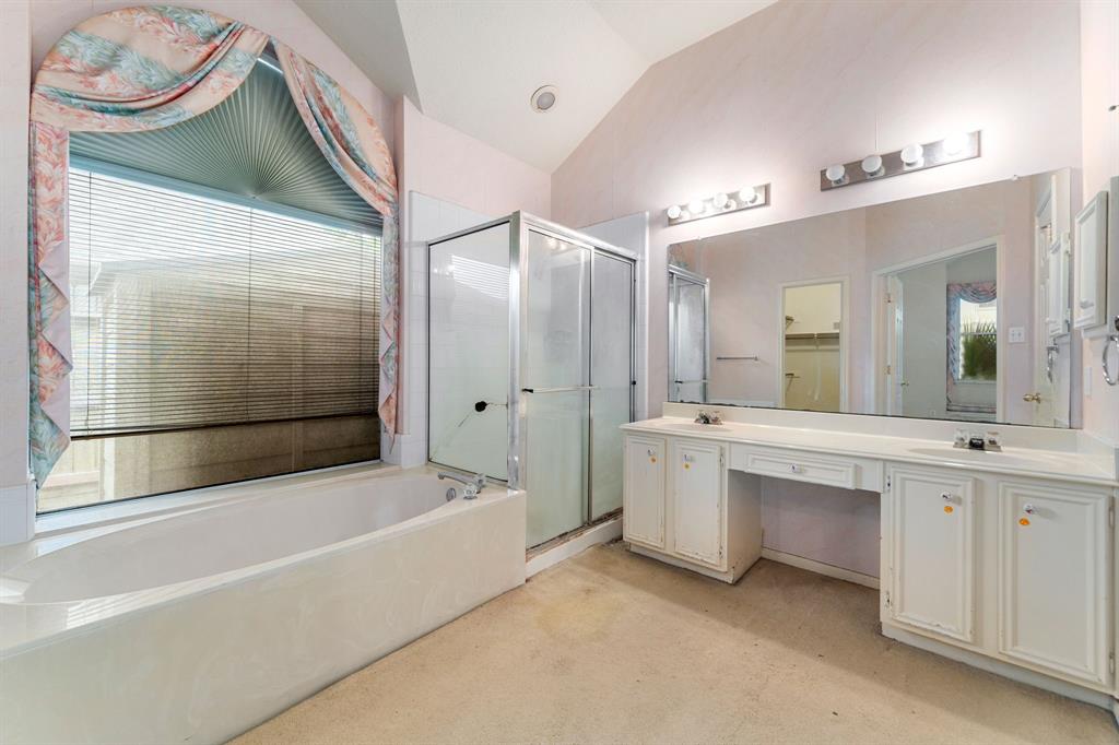 1245 Deer Ridge Drive, League City, Texas image 17