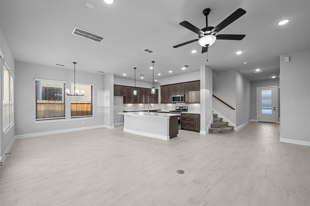 1523 Park Path Drive, Missouri City, Texas image 19