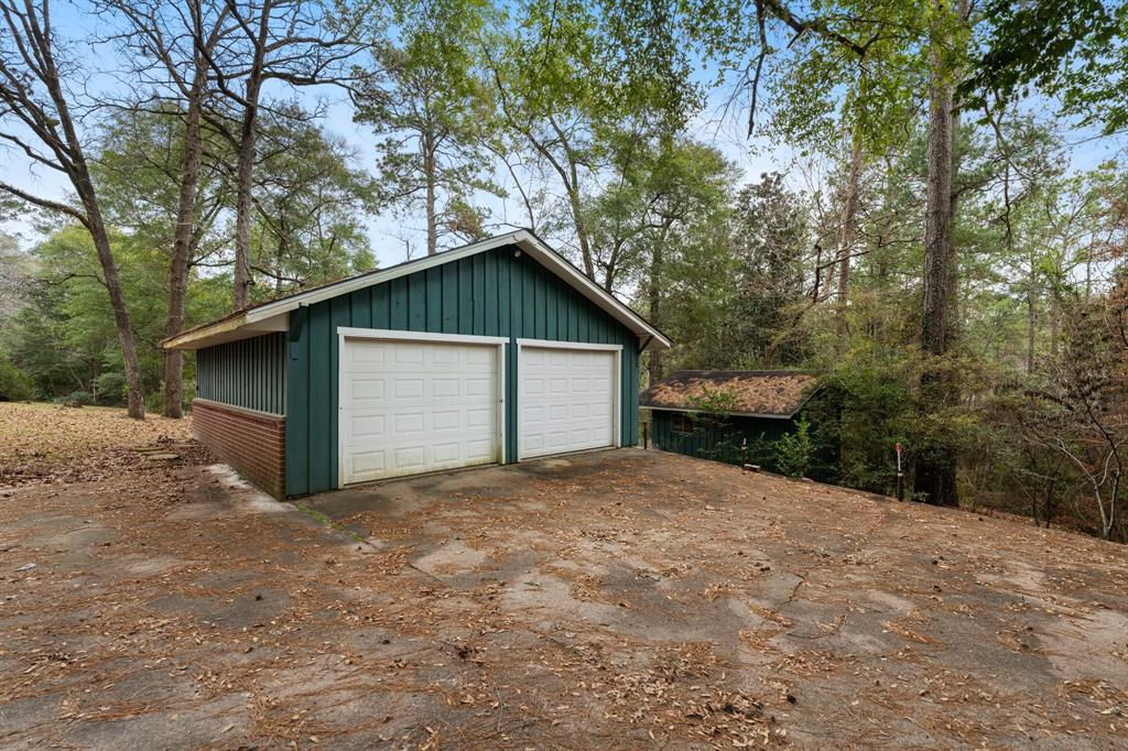 260 Lakeview Drive, Livingston, Texas image 22