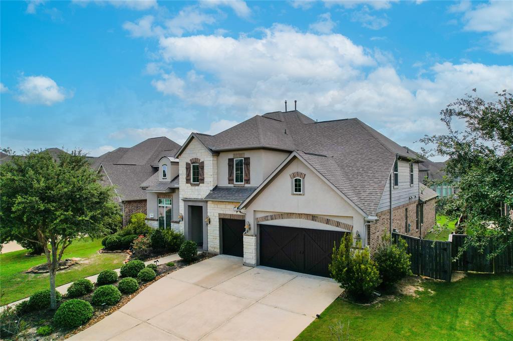2714 Carriage Hollow Lane