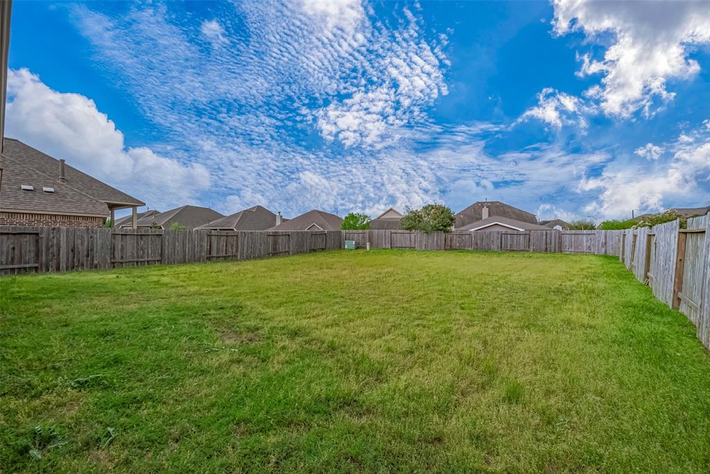 4410 Fenetre Forest Street, Katy, Texas image 36