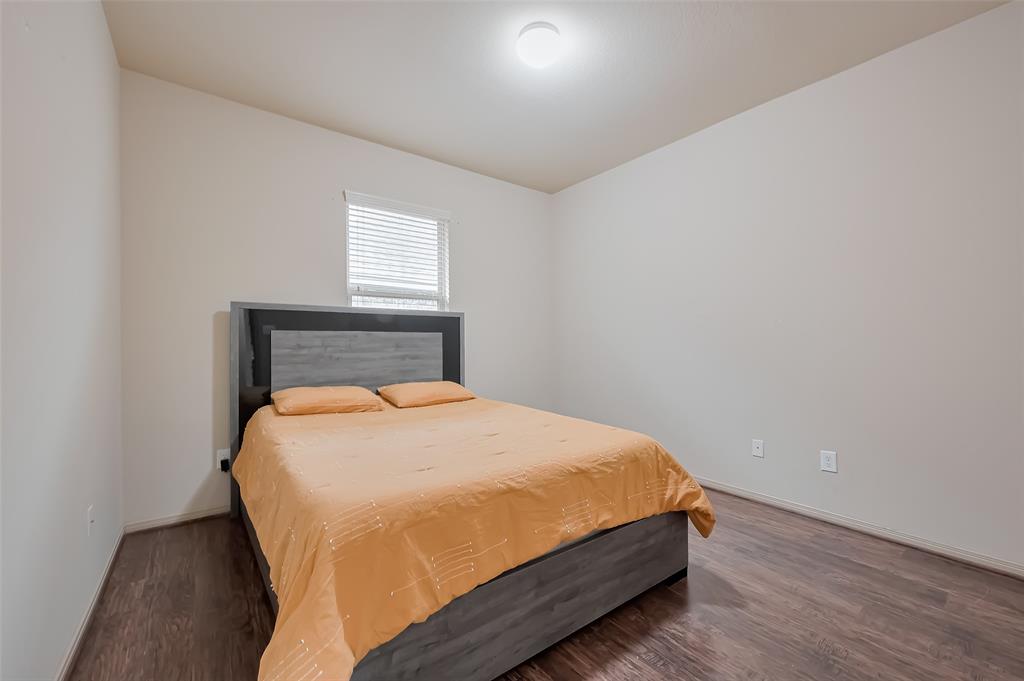 4410 Fenetre Forest Street, Katy, Texas image 22