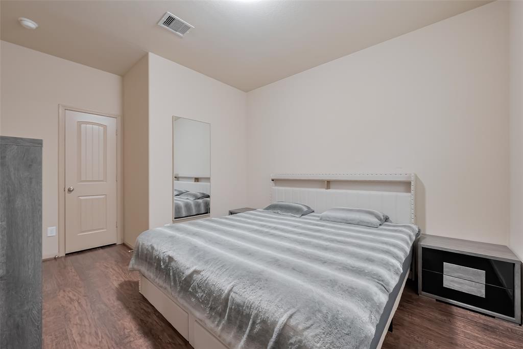 4410 Fenetre Forest Street, Katy, Texas image 25