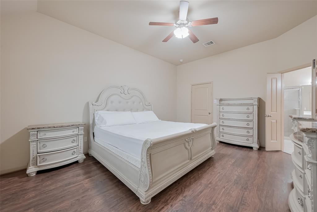 4410 Fenetre Forest Street, Katy, Texas image 29