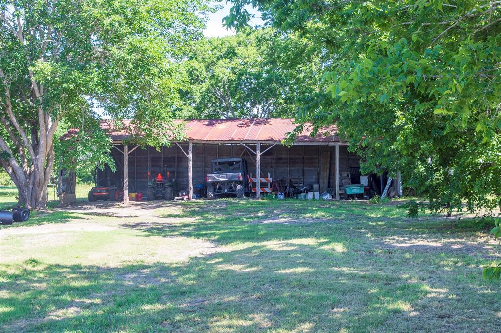 3521 Bryant Rd Rd, Schulenburg, Texas image 11