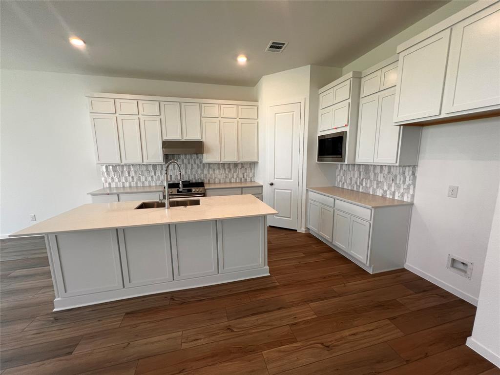 17418 Rose Gap Court, Hockley, Texas image 3