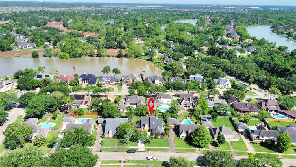 3815 W Valley Drive, Missouri City, Texas image 35