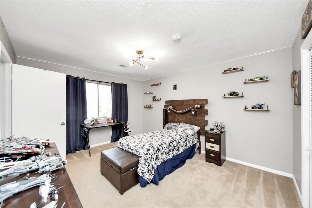 3815 W Valley Drive, Missouri City, Texas image 24