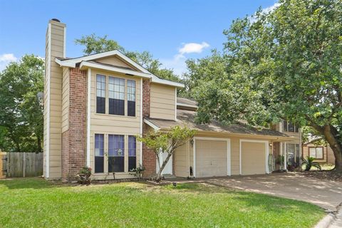 Photo of 10047 Emerald Creek Drive, Houston, TX 77070 (MLS # 27878852) Photo of 10047 Emerald Creek Drive, Houston, TX 77070 (MLS # 27878852)
