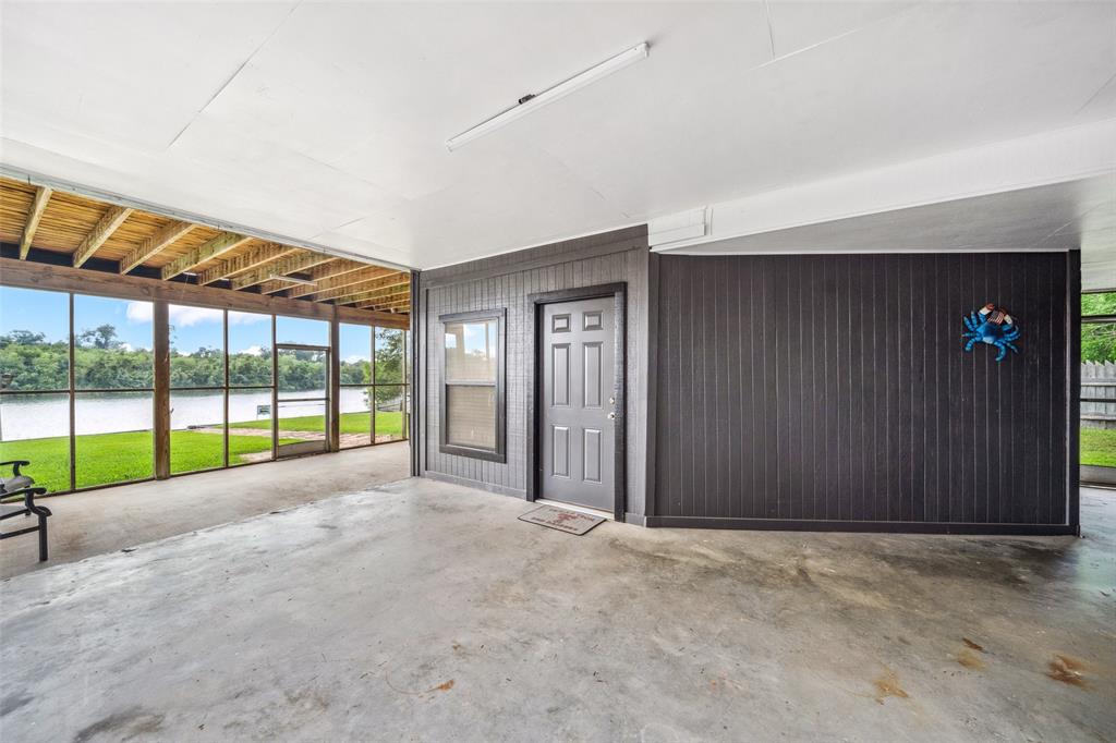 215 Selkirk Road, Matagorda, Texas image 4