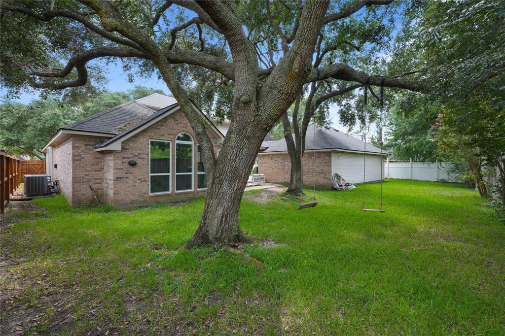 1010 Mahogany Run Drive, Katy, Texas image 3